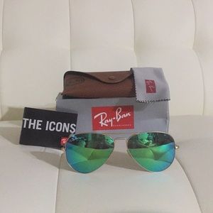 New 100% Authentic Ray Ban Sunglasses 👓